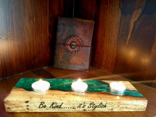 Resin wood candle holder