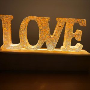 Shine with love resin lamp
