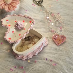 Heart bliss box